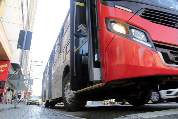 ônibus funcionários da Gil fernando priamo 6