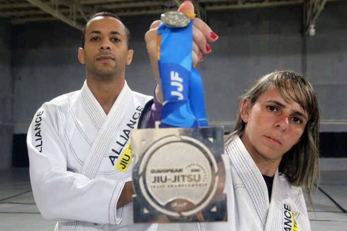 Capoeirista se rende ao jiu-jítsu e se torna multicampeã 2 Capoeirista se rende ao jiu-jítsu e se torna multicampeã