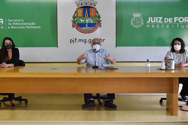 Novo decreto da PJF mantém veto do consumo interno em bares 1 coletiva pjf novo decreto by carlos mendonça