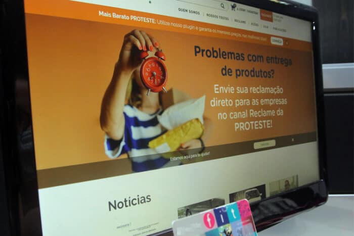 Atraso na entrega de compras on-line: saiba o que fazer 1 compras online