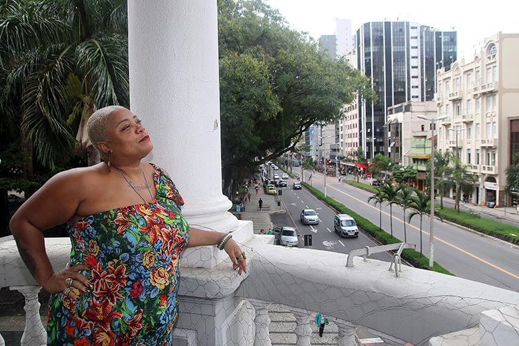 ‘Não estou chegando sozinha’, anuncia Giane Elisa, nova diretora da Funalfa 2 giane02
