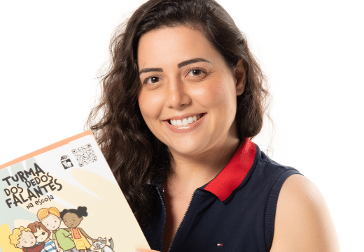 “Os surdos não querem uma educação inclusiva e, sim, uma escola bilíngue”, afirma a professora e escritora Jéssica Gravino 5 Foto de destaque Jéssica Gravino Kempton Vianna