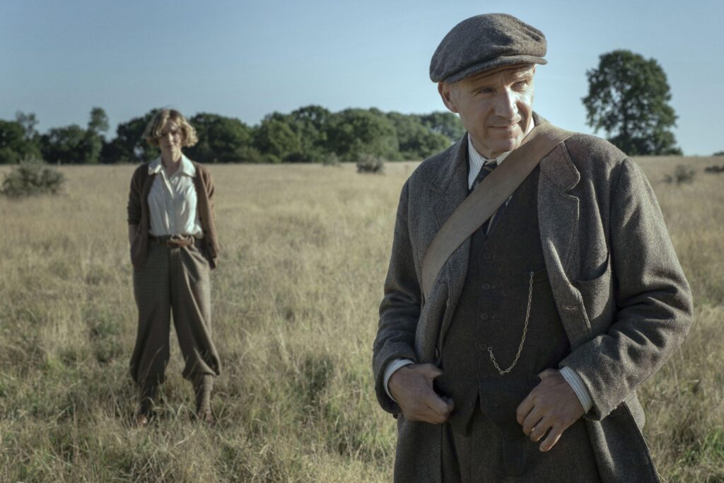Carey Mulligan e Ralph Fiennes estrelam 'A escavação', lançamento da Netflix 2 a escavação destacada