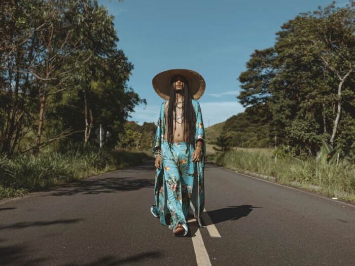Cantor Imbapê troca taekwondo pela música e lança trabalho de estreia 1 IMBAPE