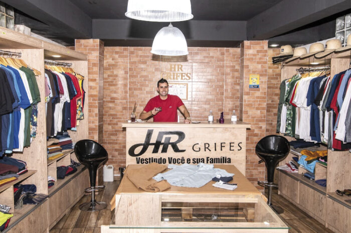 Conheça a HR Grifes, multimarcas de JF 4 HR Grifes