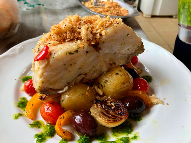 Bacalhoada tradicional, mas diferente 1 bacalhu