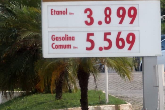 Petrobras anuncia novo aumento; etanol encarece até 22,6% em JF 1 gasolina fernando priamo