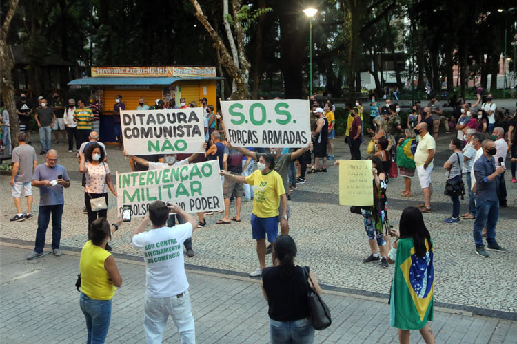 Manifestantes fazem carreata pela suspensão do lockdown em JF 4 manifestacao fernando priamo