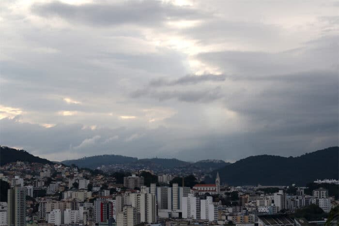 Semana segue com temperatura amena em Juiz de Fora 1 tempo fernando priamo 2