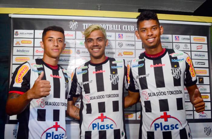 Tupi confirma volta de Adalberto e pode acertar retorno de Thiago André 2 Tupi Thiago Andre Pato e Bonilha foto Olavo Prazeres Arquivo TM