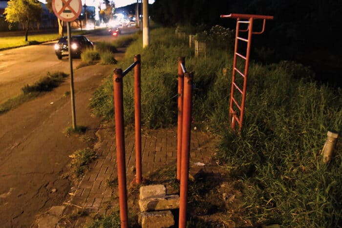 Buracos e iluminação precária dificultam acesso à Zona Norte de JF 2 marcelo ribeiro