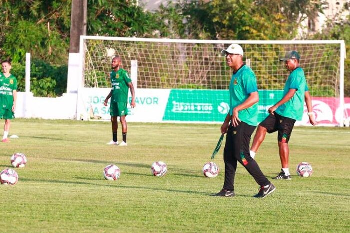 Melhor treinador do Carioca, Felipe Surian quer manter ascensão no Sampaio Corrêa 2 01 Felipe Surian Sampaio foto Fredson Ferreira Sampaio Correa