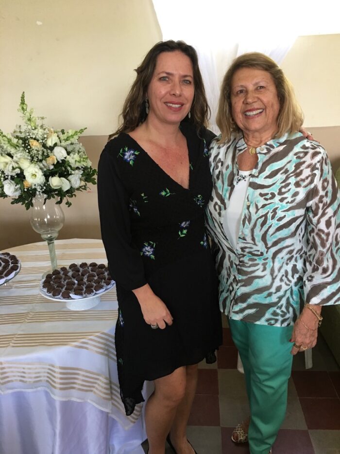 Márcia Teixeira com Lygia Toledo, que comemora aniversário hoje 1 Márcia Teixeira com Lygia Toledo, que comemora aniversário hoje