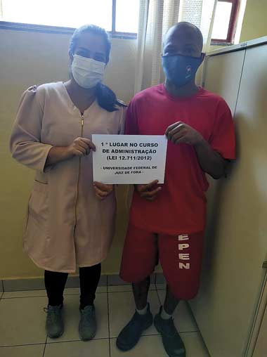 Detento da Ariosvaldo, Charles Henrique da Silva conquista vaga na UFJF 1 2Charles Henrique da Silva Divulgacao