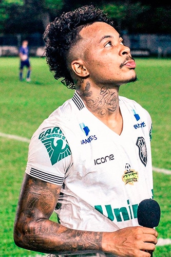 Sabia não? Baeta acerta com atacante sósia de Marinho, do Santos 1 Baeta Davi Marinho foto Reproducao Instagram