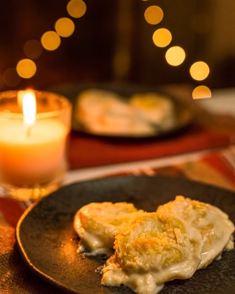 Sorrentino de Queijo Brie com Damasco e Blend de Uvas Passas Pretas e Brancas ao Molho Bechamel II Sorrentino de Queijo Brie com Damasco e Blend de Uvas Passas Pretas e Brancas ao Molho Bechamel II