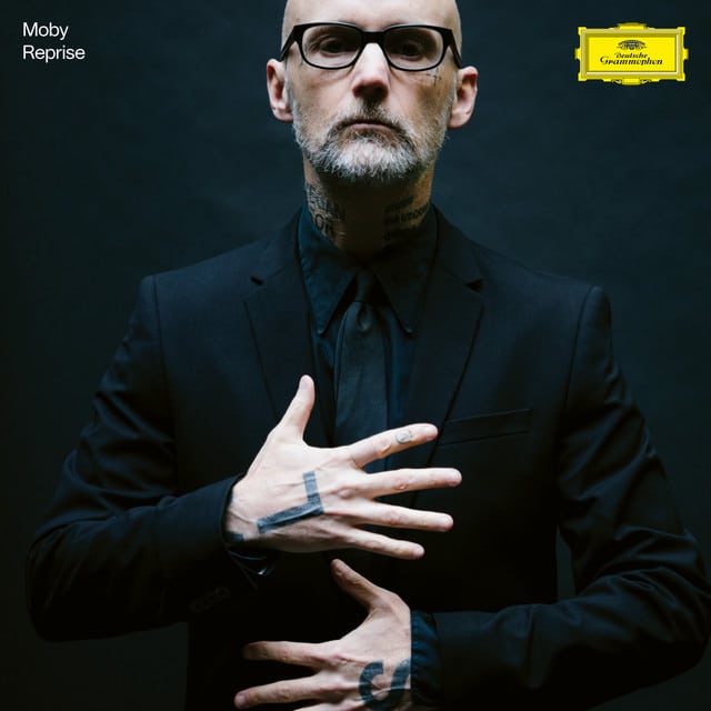A estreia de Sedibus + Genesis Owusu, The Black Keys e Moby 8 coluna moby