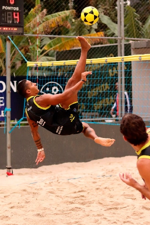 Aulus e Xandinho vencem a “Champions” de Futevôlei, que soma mais de 300 mil acessos na web 1 futevolei foto Ricardo Dede Mello3