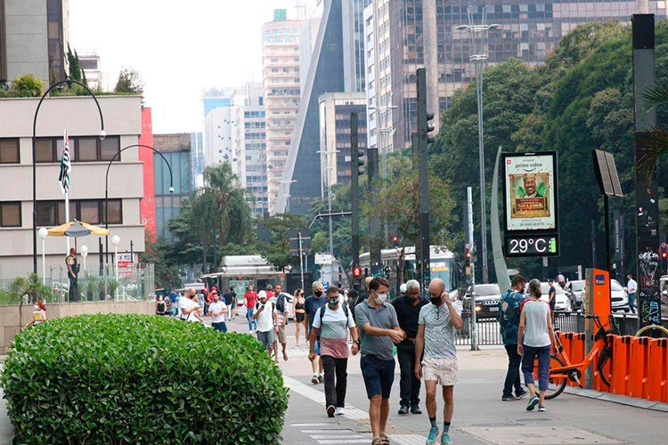 Governo de SP anuncia auxílio de R$ 300 para familiares de vítimas da Covid-19 1 sao paulo