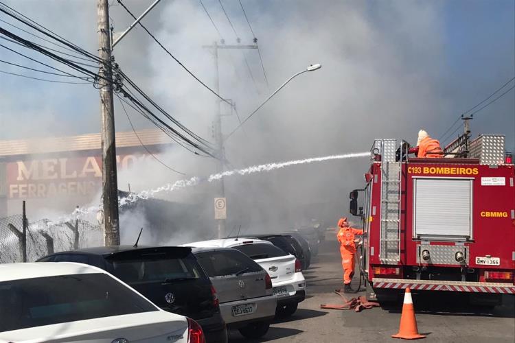 23-07-2021 incendio calil ahouagi foto jéssica pereira2 23-07-2021 incendio calil ahouagi foto jéssica pereira2