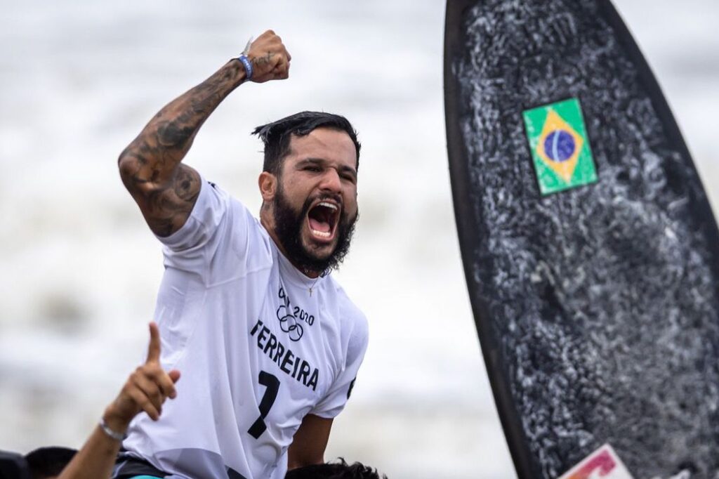 Ítalo Ferreira é ouro em Tóquio e 1º campeão olímpico no surfe 3 foto vinicius soares capa e1627385098546