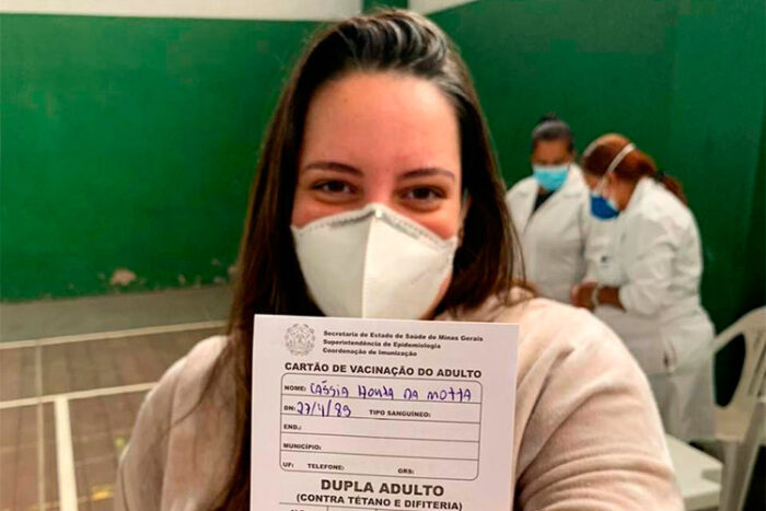 Gestantes imunizadas com AstraZeneca receberão 2ª dose de Pfizer em Juiz de Fora 1 vacinacao cassia gravida