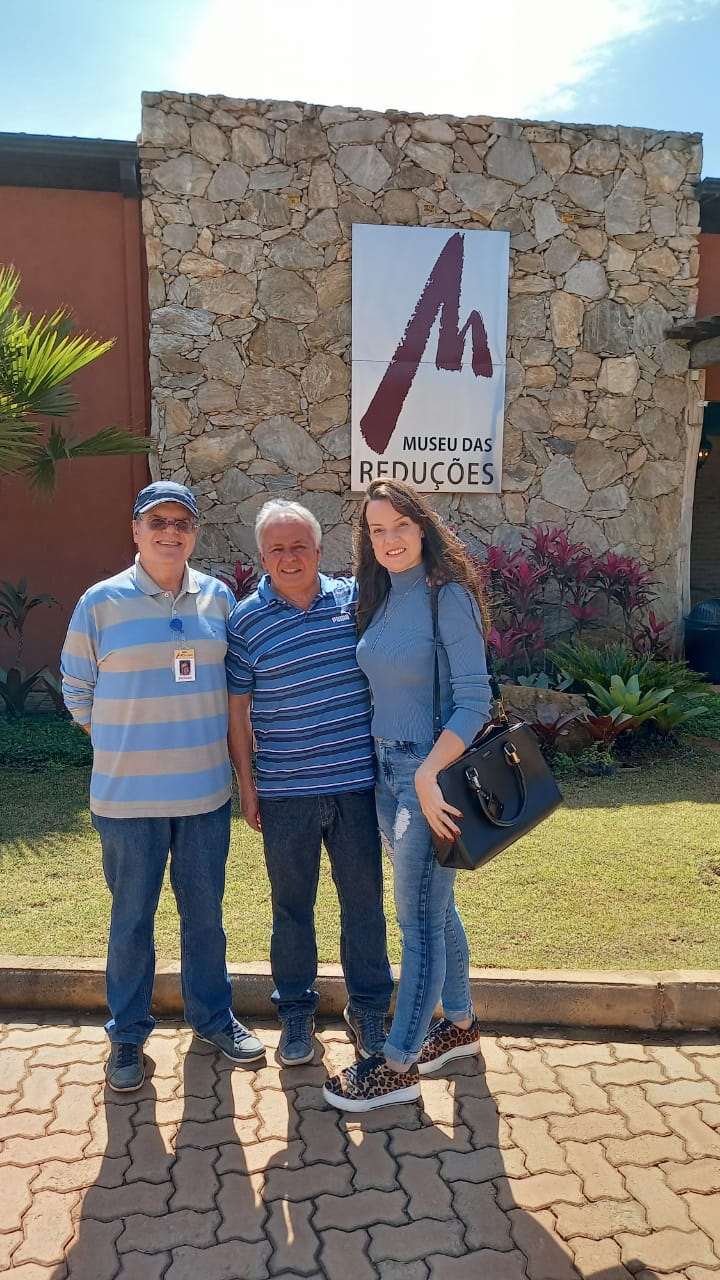 Museu das Reduções 280721 Carlos Alberto e Andréia enviada pelo Cesar Romero para domingo 010821 b Museu das Reduções 280721 Carlos Alberto e Andréia enviada pelo Cesar Romero para domingo 010821 b