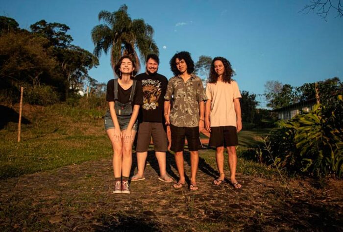 Quarteto Varanda estreia com 'Aquela do carnaval' 1 varanda
