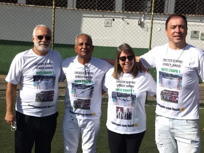 Eles Acontecem 1 José Maria Chaves com o presidente do Sport Club, João Pereira (Dundinha) e os vices Jussara Chaves e Daniel Moreira, eleitos por aclamação com a chapa “Crescer sempre, vender jamais”