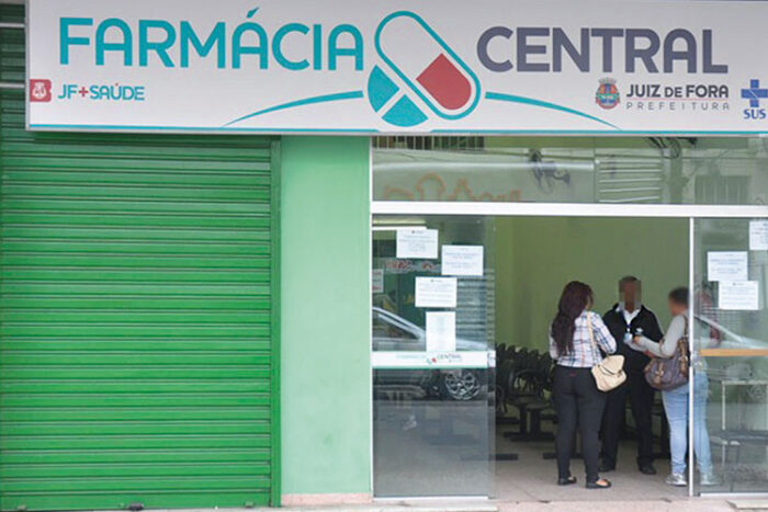 Farmácia Central de JF promove ação de prevenção ao suicídio 1 farmacia central by fernando priamo
