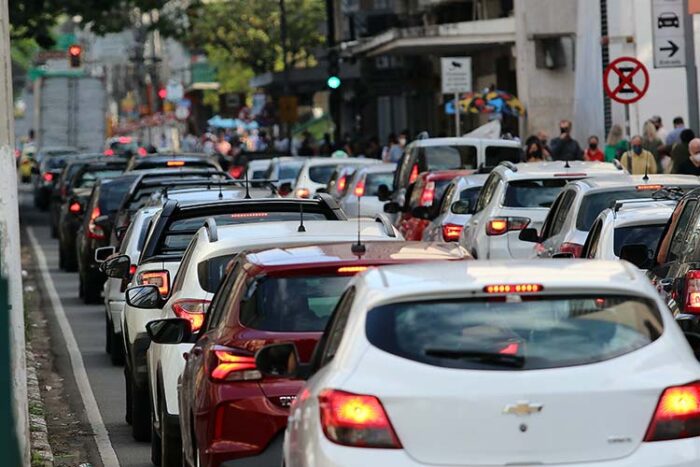 Retorno de atividades exige maior cuidado no trânsito em JF 1 transito juiz de fora by fernando priamo