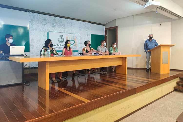 Cerca de dez mil crianças retornam às aulas presenciais em Juiz de Fora 1 volta as aulas 2 Gabriel Silva