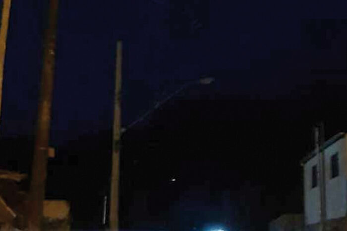 Poste sem luz no Jóquei Clube 3 1 vu 05 10 21