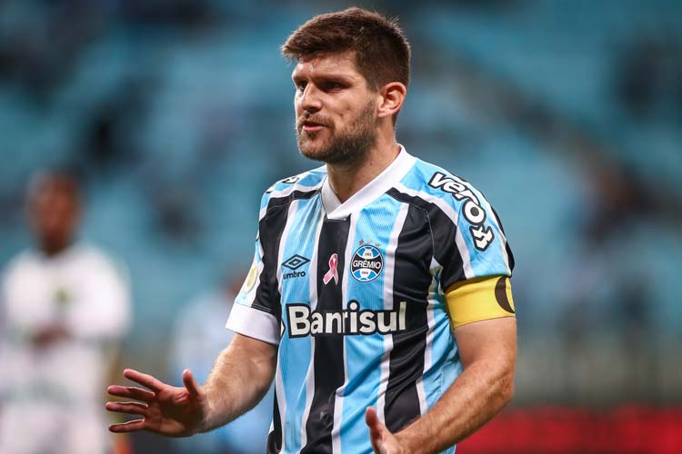 Cara de bicho e receita de insucesso 1 os pes pelas maos
