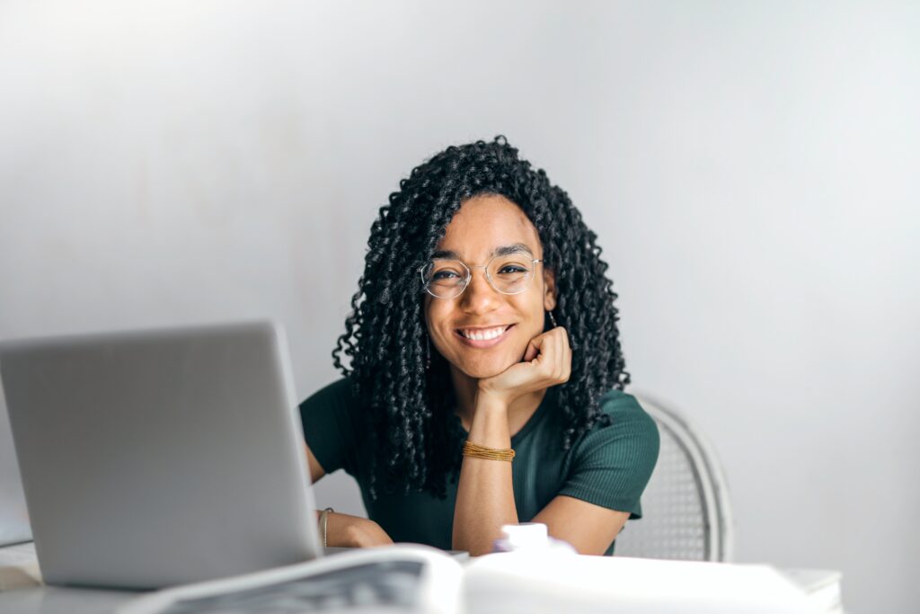 Habilidades que o jovem deve desenvolver para se tornar protagonista da sua vida profissional 2 pexels andrea piacquadio 3769021