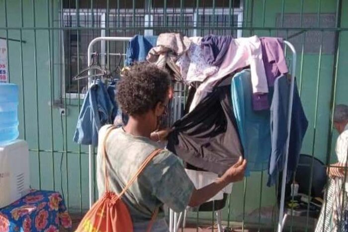 Projeto solidário vicentino, que atende pessoas em situação de rua, ofereceu mil banhos 3 vicentinnos