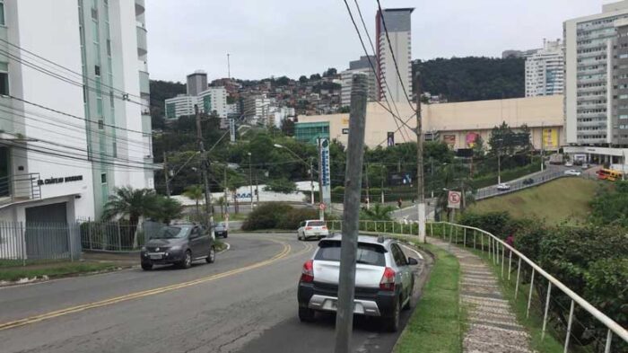 Ausência de placa de ônibus afeta passageiros na Zona Sul 1 vu21.10
