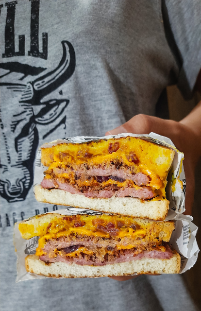 Sanduba de linguiça em outro patamar 3 8