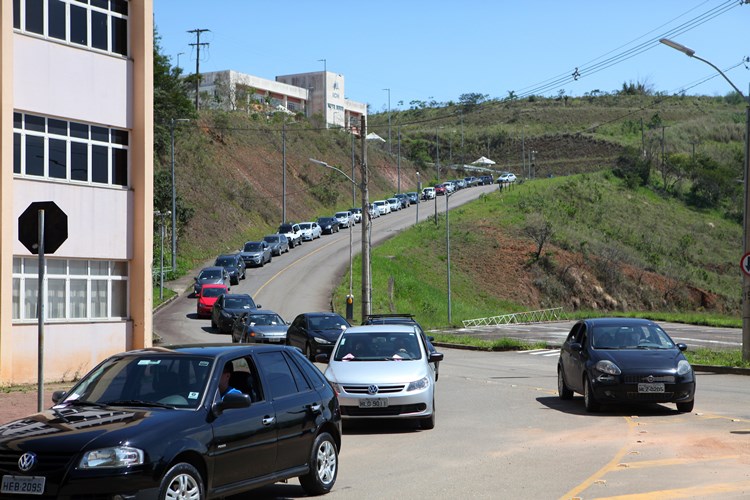 Vacinacao UFJF fernando priamo 2