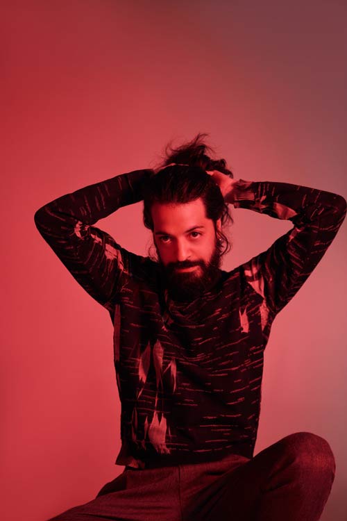 Entre o palco e o estúdio, Pablo Bertola lança 'Retumbante' 1 bertola