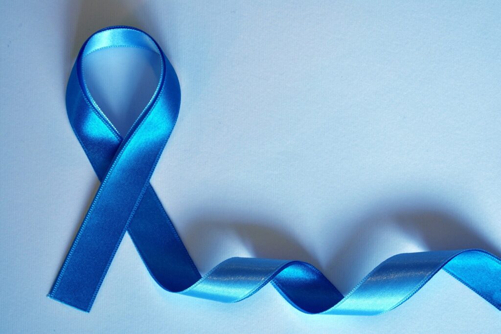 Novembro azul: a importância da alimentação na prevenção e tratamento do câncer de próstata 1 blue ribbon g7d8db7969 1920