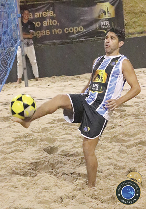 Atletas da região disputam torneio de futevôlei feminino em JF 1 futevolei marquinhos.jpg2 .jpg2