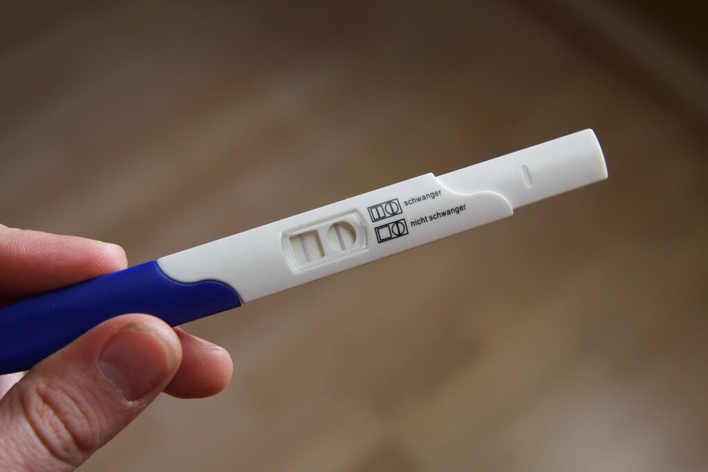 Dá pra confiar no teste de gravidez da farmácia? 1 pregnant gc9ba4b41b 1920