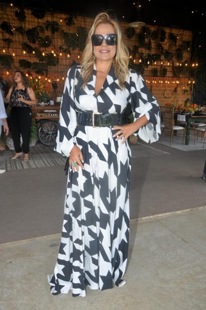 A elegância de Michelle dos Santos ANDRÉA OTTONI