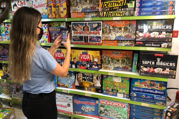 Consumidor aposta em serviços personalizados para ir às compras 2 assistente de compras divulgacao independencia shopping