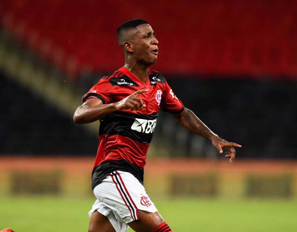 Da Gávea para o Colorado: meia Max vai para o futebol americano 1 max flamengo