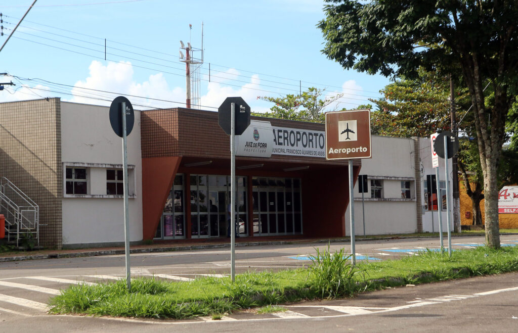 PJF revoga licitação para concessão do Aeroporto da Serrinha 2 Aeroporto Serrinha fernando priamo 3 scaled e1642465547604