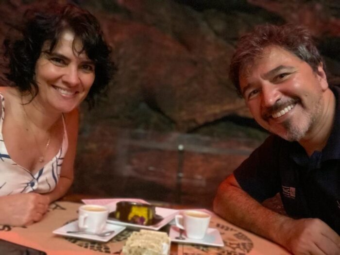Iasmin Campos, simplesmente bela, ilumina o domingo de verão 2 Bebel Pequeno e Sérgio Bara clicados na tarde da Panetteria do Assunta