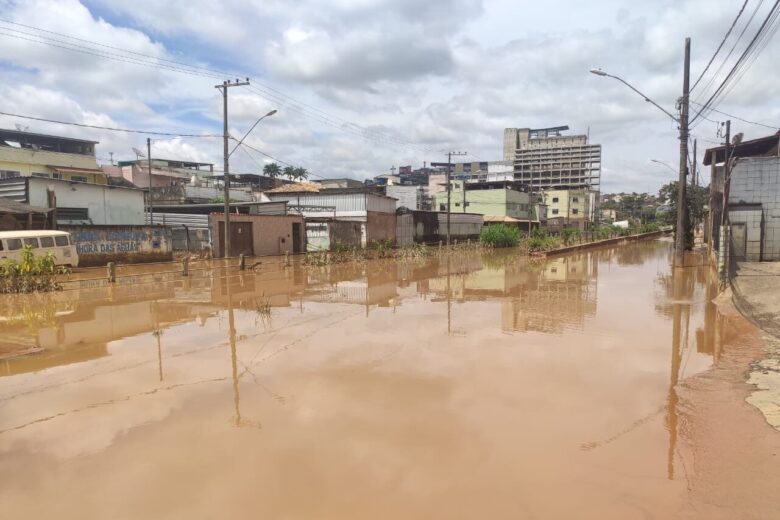 Juiz de Fora registra forte tempestade e deixa ruas alagadas 2 chuvas bairro industrial by gabriel silva e1642082393613