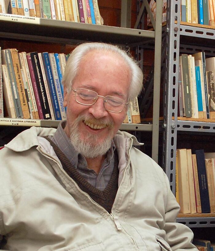 Morre Gilvan Procópio Ribeiro, escritor e professor da UFJF 3 gilvan